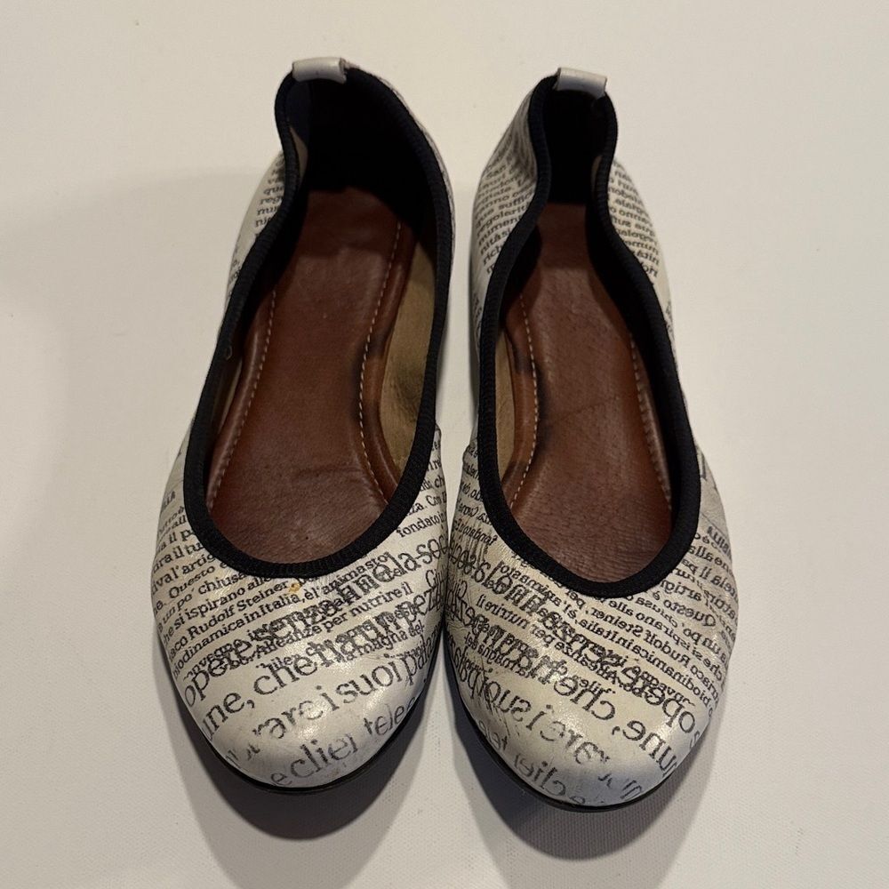 Venezia Black and White Textured Flats